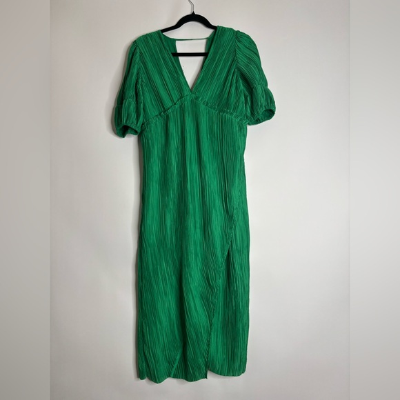 Anthropologie V-Neck Pleated Slim Midi Dress Green size XS - Picture 2 of 13